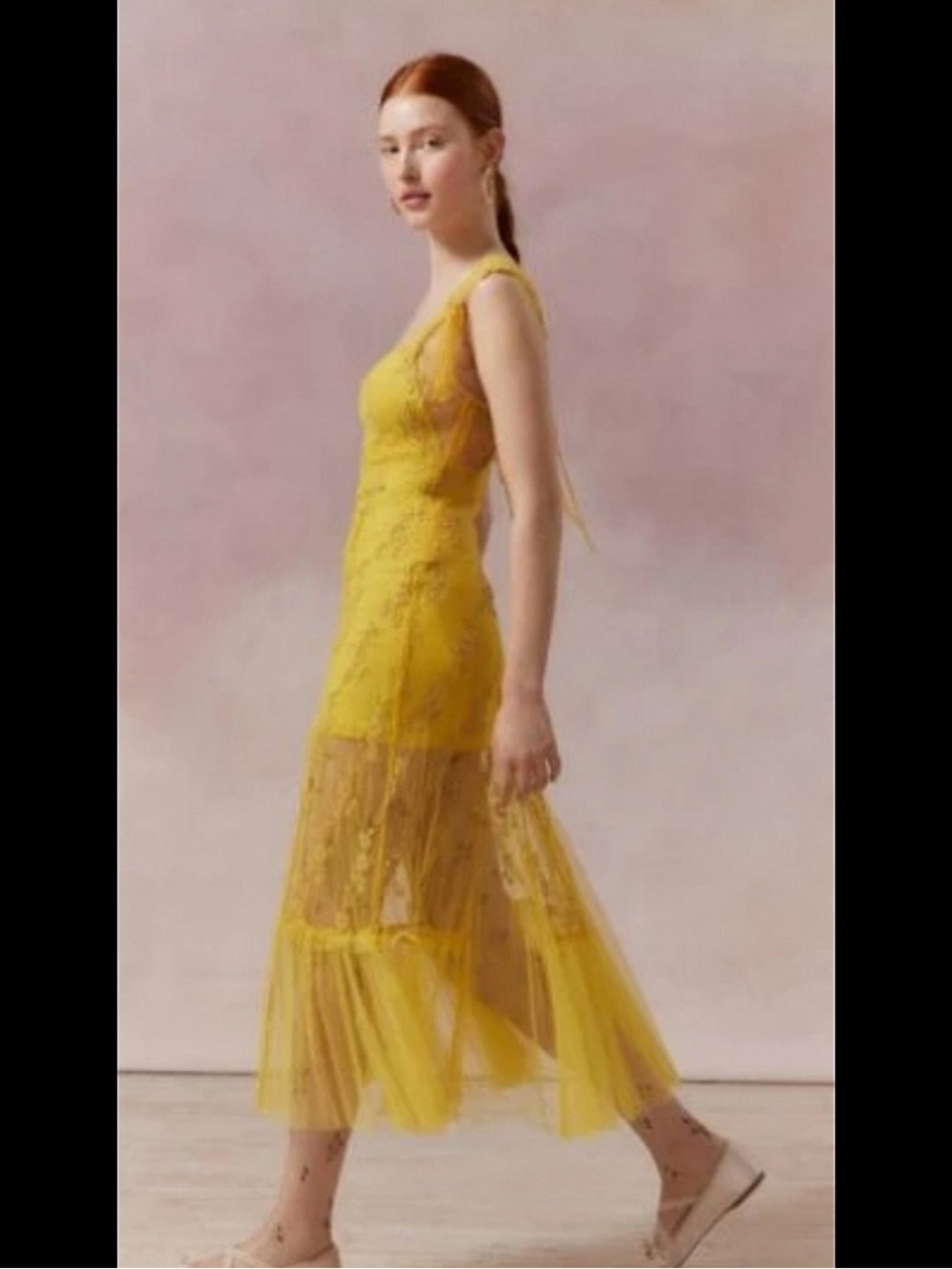 Kimchi Blue Lace Floral Maxi Dress in Yellow Size Medium Like New - Picture 6 of 9